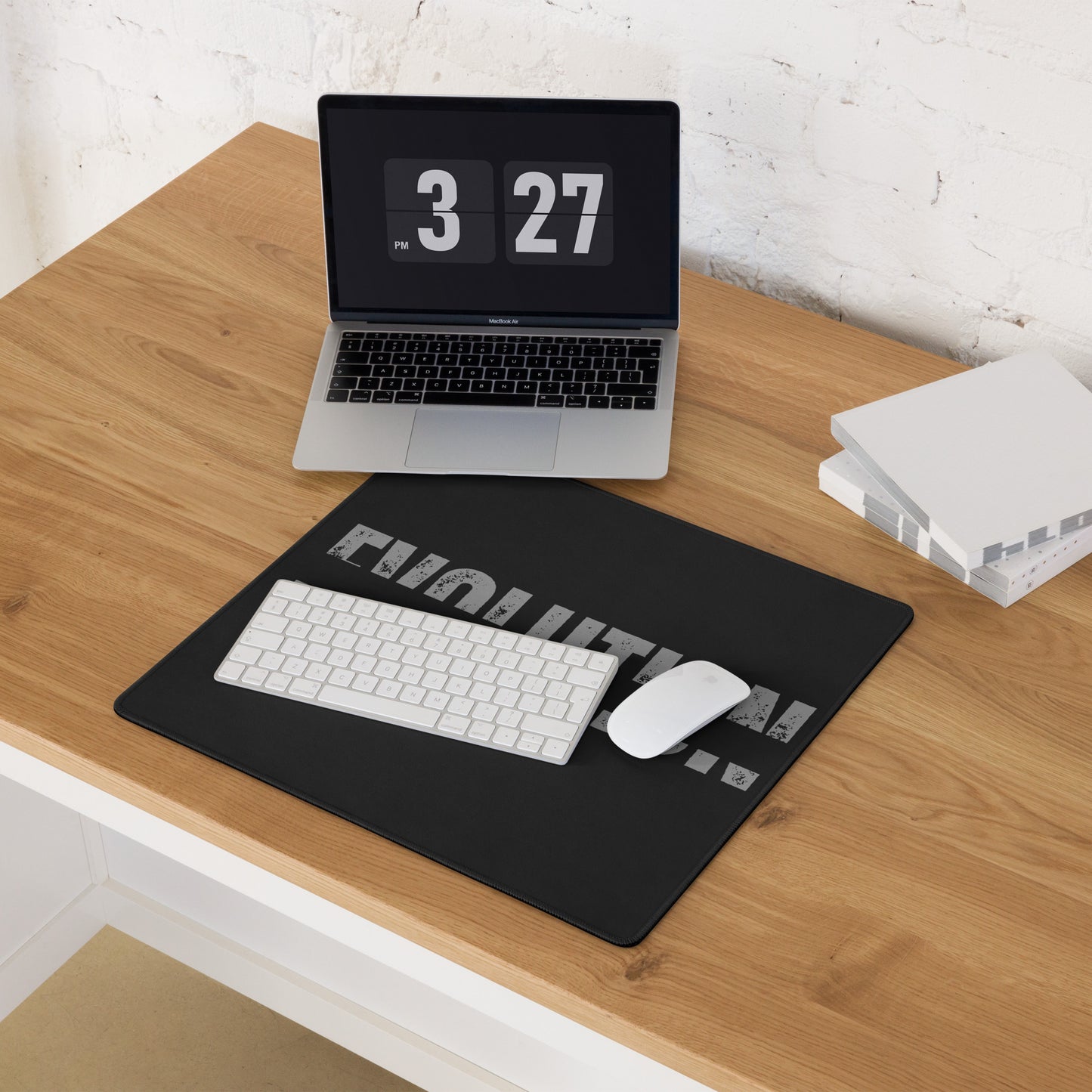 Gaming mouse pad